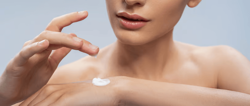 young-pretty-naked-woman-using-hand-cream-2022-01-28-11-32-15-utc-m7VMLJl67ZCKGeq4